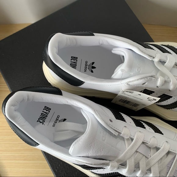 BEYONCÉ SUPERSTAR ADIDAS - Picture 11 of 15